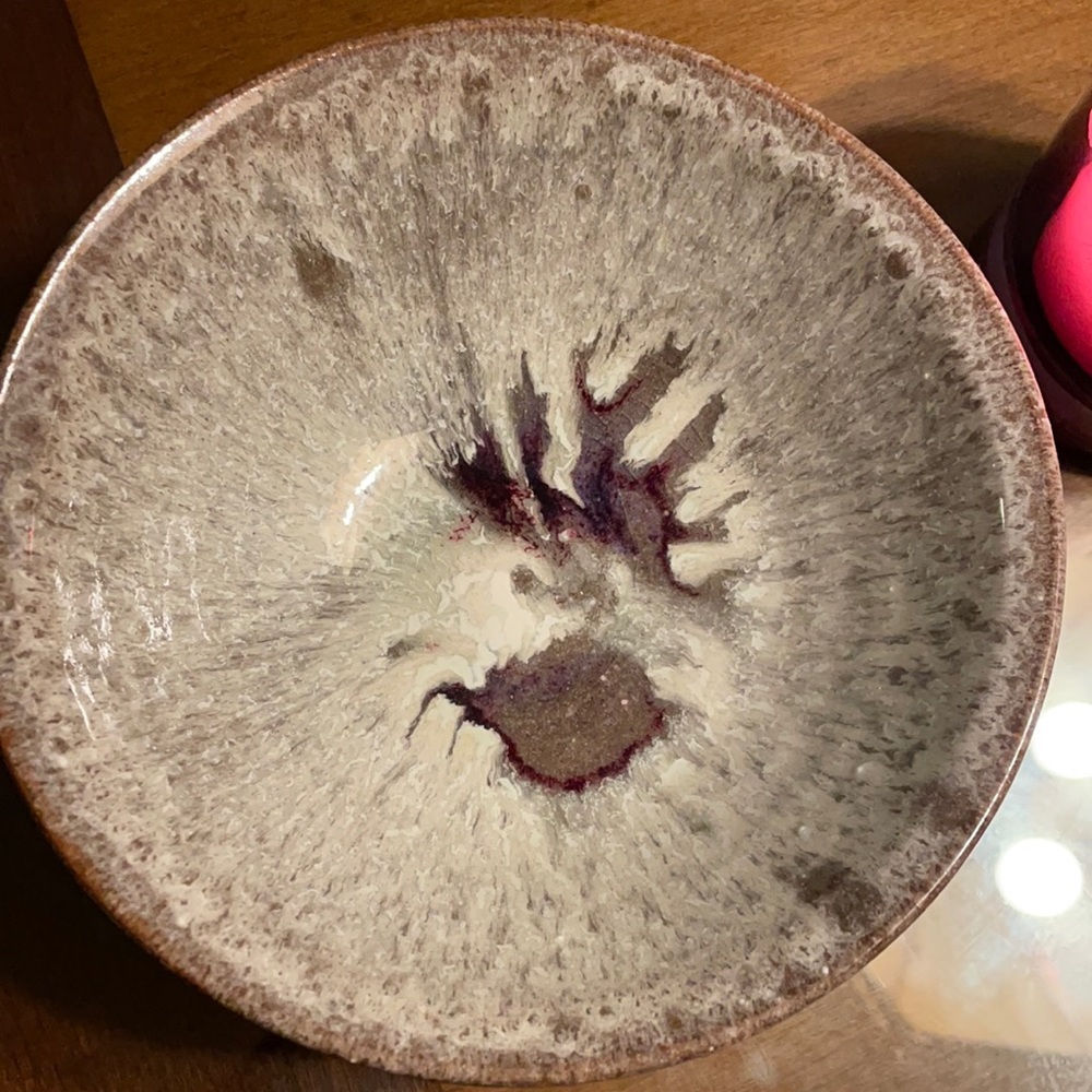 Handmade 7 inch Gorgeous glazed ceramic  soup / salad bowl - Picture 3 of 9